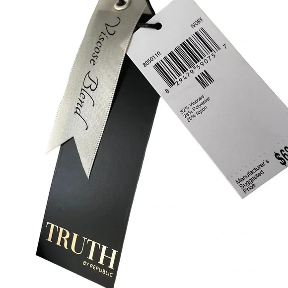 New Truth By Republic Jeweled Sweater Shrug M - Picture 5 of 7